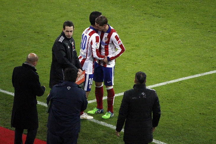 Gara-gara Baston, Fernando Torres Dilepas Atletico Madrid