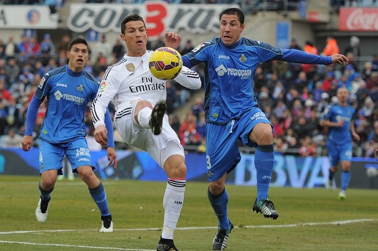 Rekor 22 gol Karim Benzema Sertai Kemenangan Madrid atas Getafe