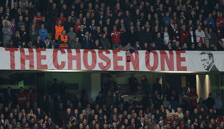 Kembalinya Moyes ke Old Trafford dan Nasib Spanduk "The Chosen One"